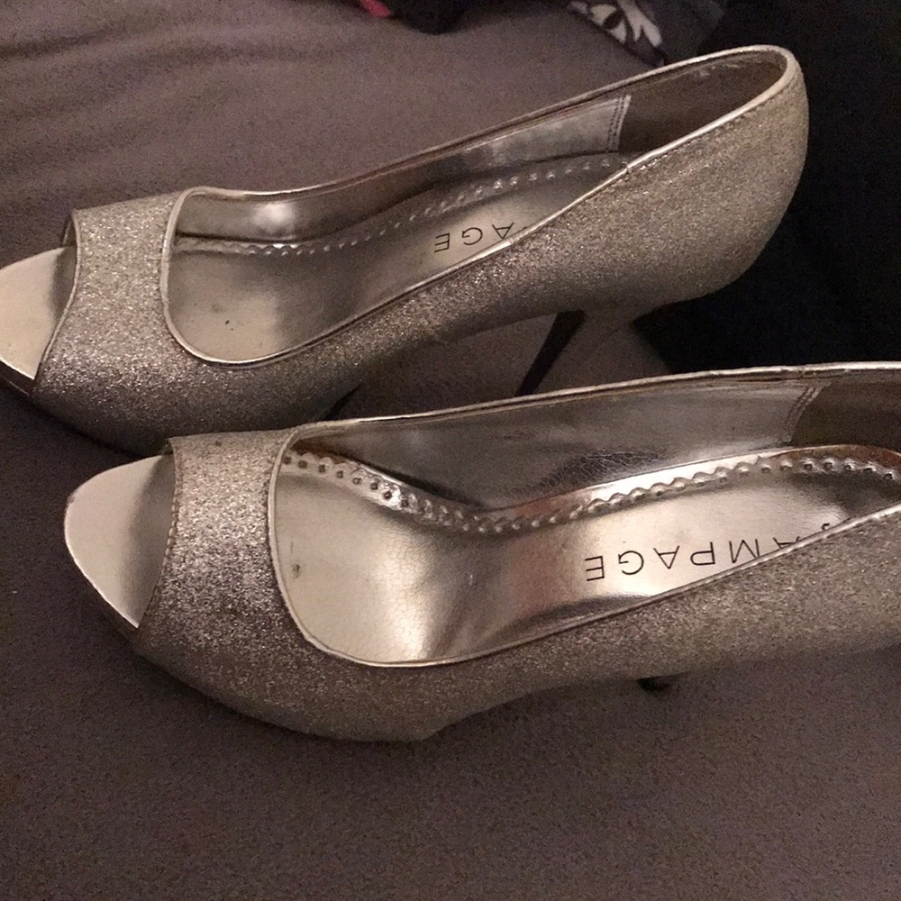 Size 7 heels